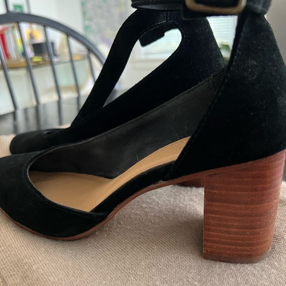Soludos Gemma black suede stacked 2.75“ heel - Picture 8 of 10